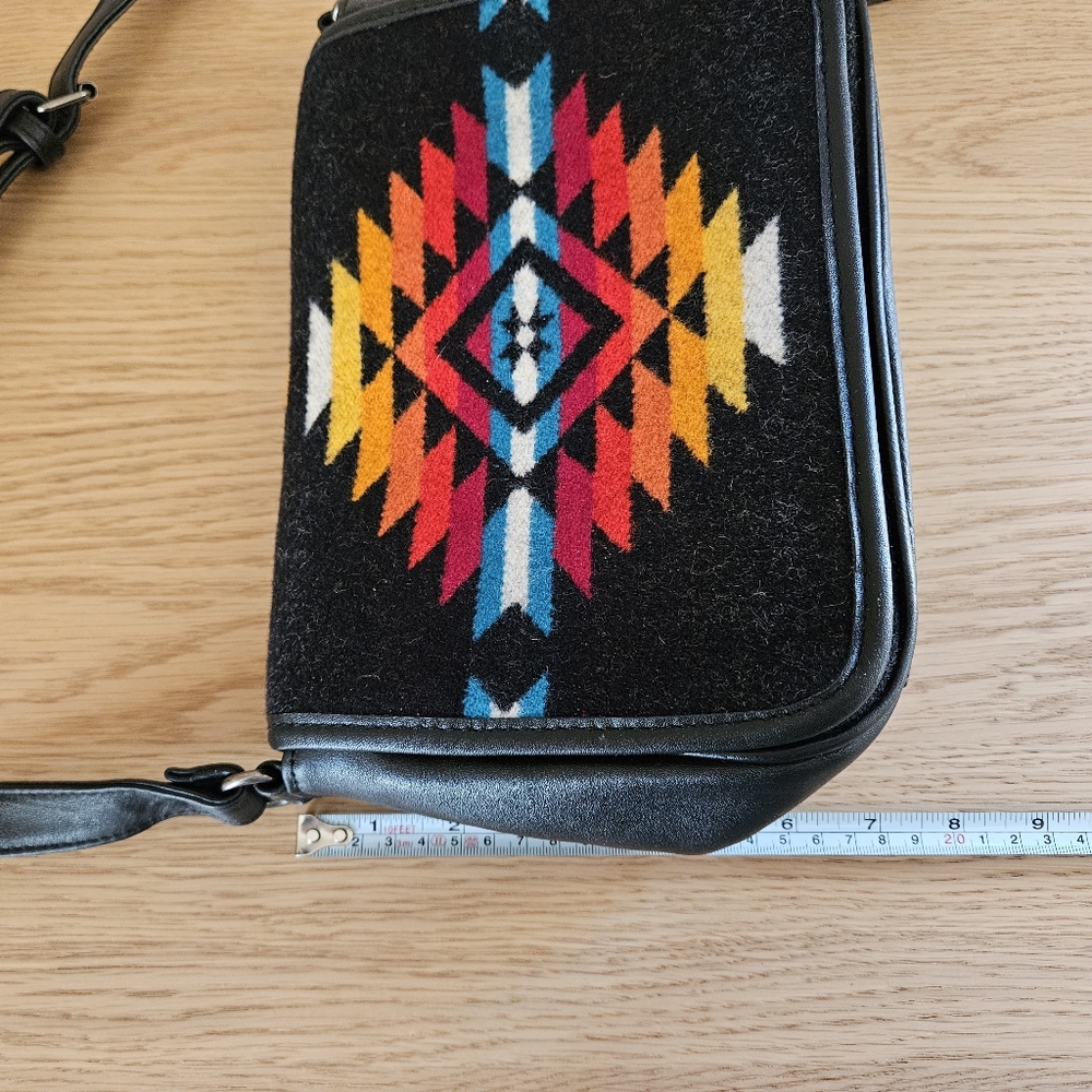 Pendleton Wool Southwestern Crossbody Bag Black Leather Aztec Boho - Picture 12 of 14